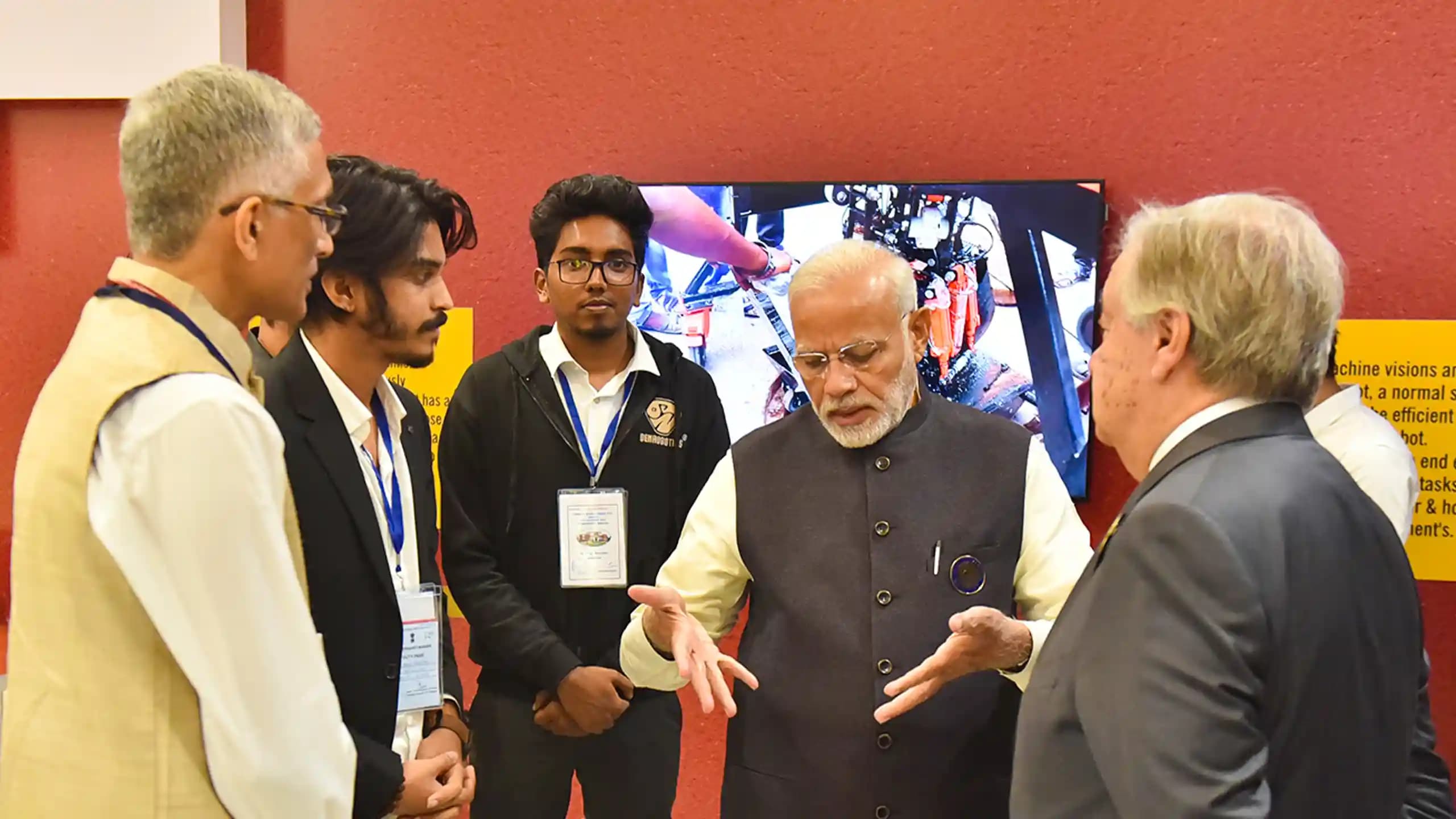 Modi Image 2